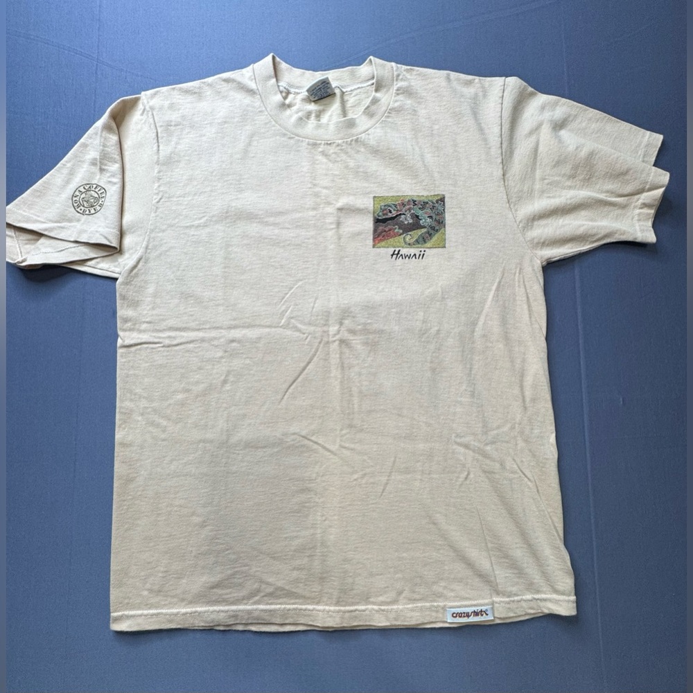 VTG Crazy Shirt Beige Gecko Hawaii Graphic Tee Mens Size M SINGLE STITCH #1207